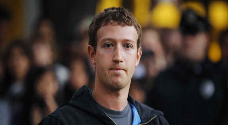 Yatırımcı gruplar Mark Zuckerberg’i istifaya çağırıyor