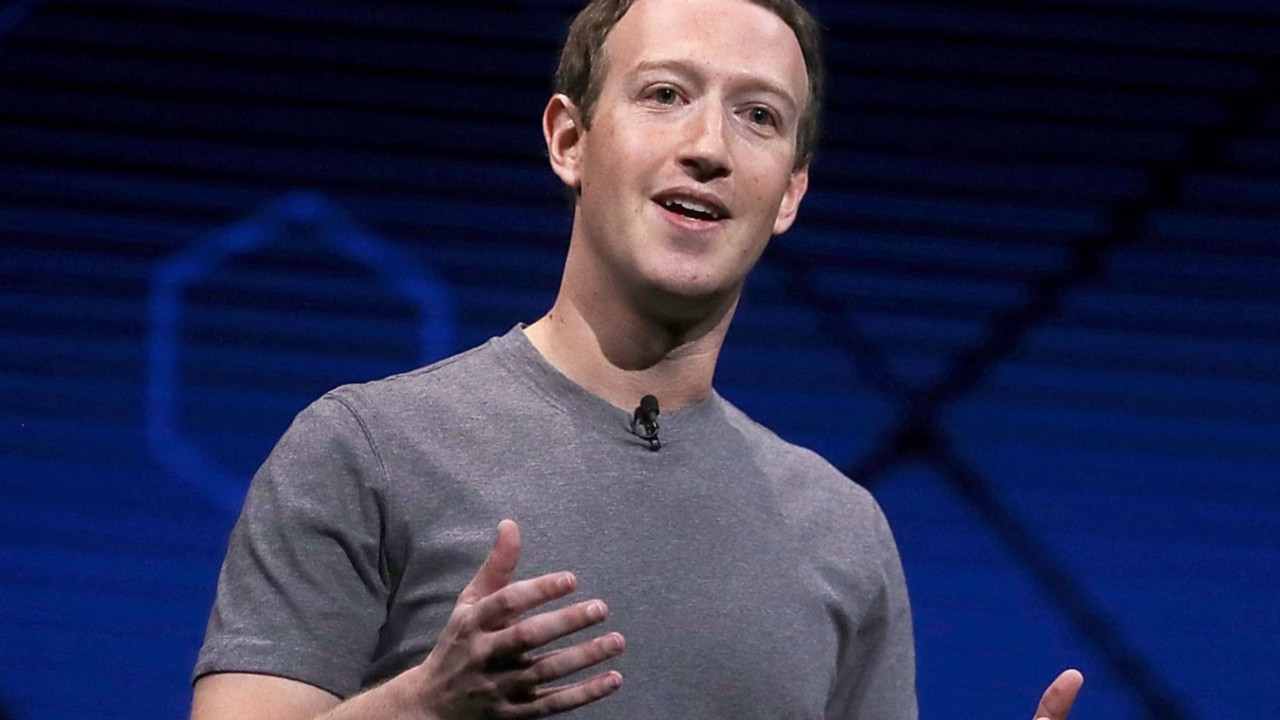 Zuckerberg: Facebook’un düzelmesi 2019’u bulur!