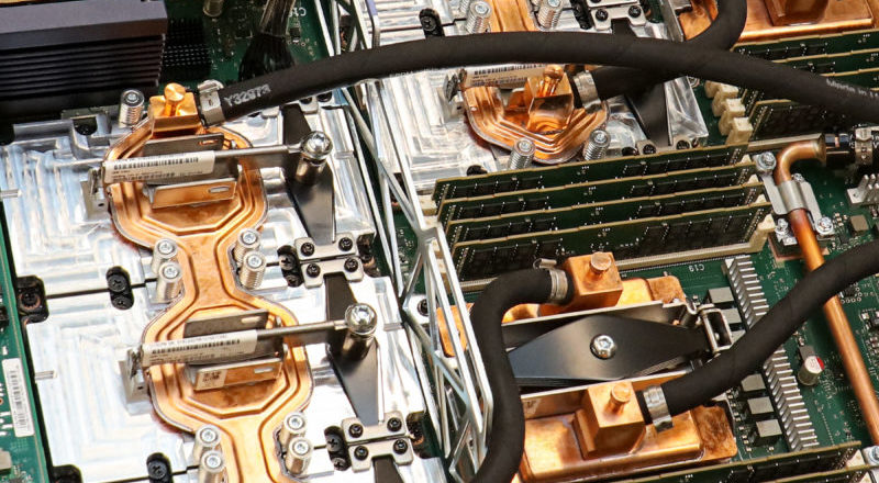 IBM ve ABD Enerji Bakanlığı, dünyanın en hızlı süper bilgisayarını piyasaya sürecek